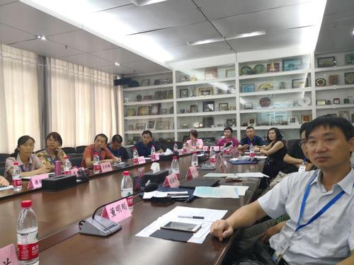 webwxgetmsgimg (1) webwxgetmsgimg (1)